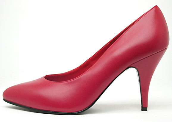دانلود پروژه طراحی کفش زنانه پاشنه بلند (2)